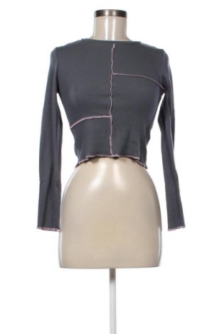 Damen Shirt Jennyfer, Größe XS, Farbe Grau, Preis 10,00 €