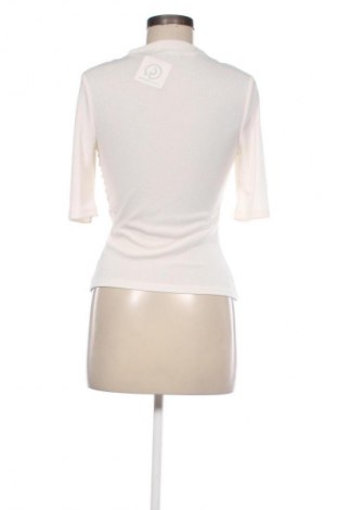 Damen Shirt Mohito, Größe M, Farbe Ecru, Preis 9,72 €