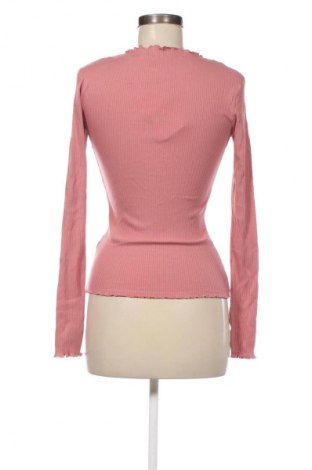 Damen Shirt NA-KD, Größe XS, Farbe Aschrosa, Preis 53,99 €