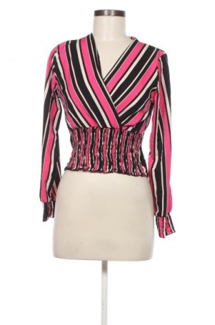 Damen Shirt NEW COLLECTION, Größe M, Farbe Mehrfarbig, Preis 23,99 €