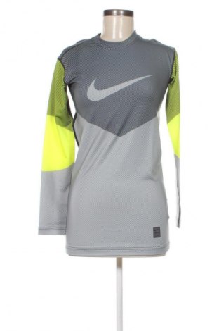 Dámská halenka Nike, Velikost M, Barva Vícebarevné, Cena  549,00 Kč