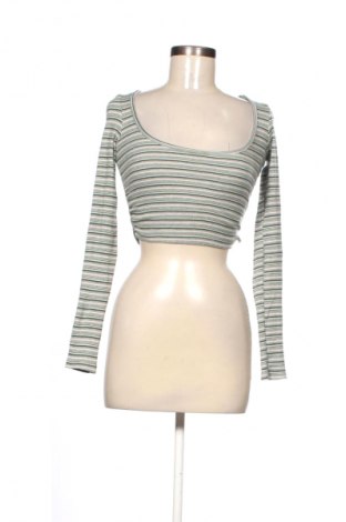 Dámská halenka Pull&Bear, Velikost XS, Barva Vícebarevné, Cena  241,00 Kč