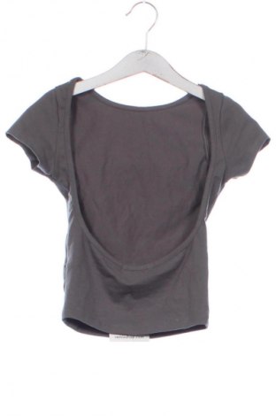 Damen Shirt Pull&Bear, Größe XS, Farbe Grau, Preis 7,99 €