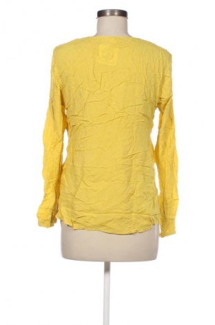 Damen Shirt Q/S by S.Oliver, Größe M, Farbe Gelb, Preis 23,99 €