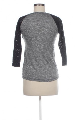 Дамска блуза Superdry, Размер M, Цвят Многоцветен, Цена 31,99 лв.