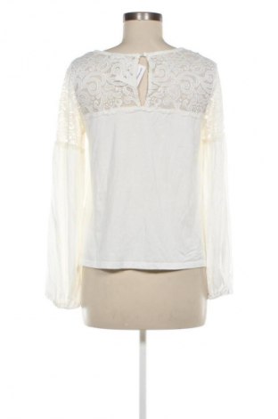 Damen Shirt VILA, Größe M, Farbe Weiß, Preis 13,99 €