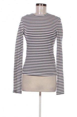 Damen Shirt Weekday, Größe M, Farbe Mehrfarbig, Preis 13,99 €