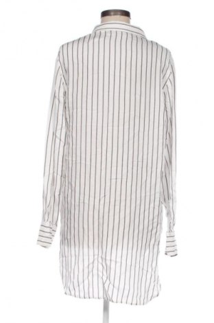 Damen Shirt Zara, Größe XL, Farbe Mehrfarbig, Preis 13,81 €