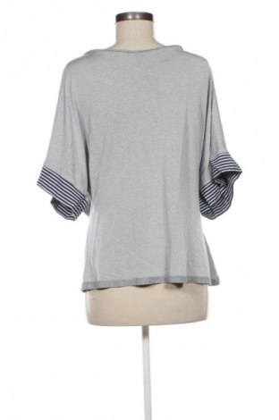 Damen Shirt Zoya Apparel, Größe M, Farbe Grau, Preis 10,00 €