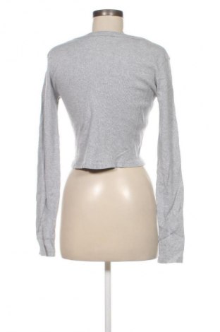 Damen Strickjacke Brandy Melville, Größe M, Farbe Grau, Preis € 20,99