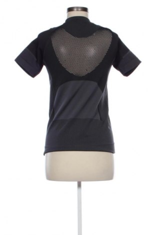 Damski T-shirt Adidas, Rozmiar S, Kolor Kolorowy, Cena 62,07 zł