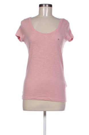 Γυναικείο t-shirt Hilfiger Denim, Μέγεθος M, Χρώμα Σάπιο μήλο, Τιμή 17,39 €