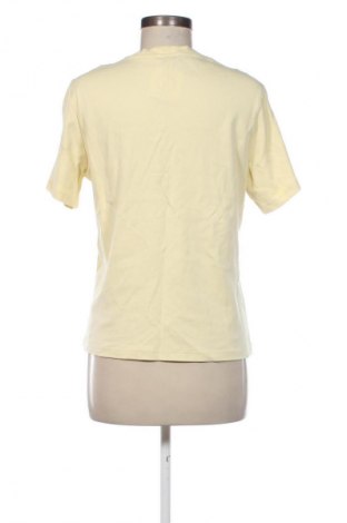 Дамска тениска Massimo Dutti, Размер L, Цвят Жълт, Цена 27,37 лв.
