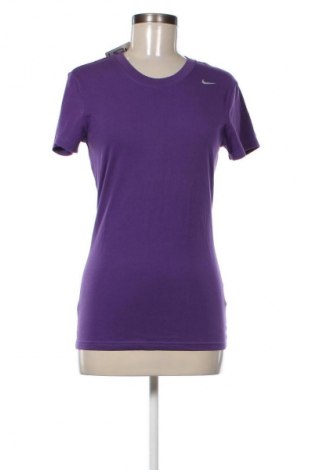 Dámské tričko Nike, Velikost S, Barva Fialová, Cena  341,00 Kč