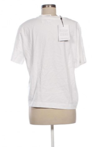 Γυναικείο t-shirt Selected Femme, Μέγεθος L, Χρώμα Λευκό, Τιμή 20,99 €