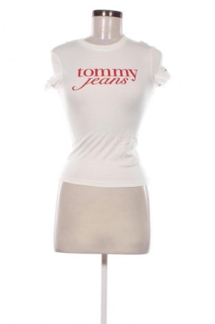 Дамска тениска Tommy Jeans, Размер XS, Цвят Бял, Цена 77,99 лв.