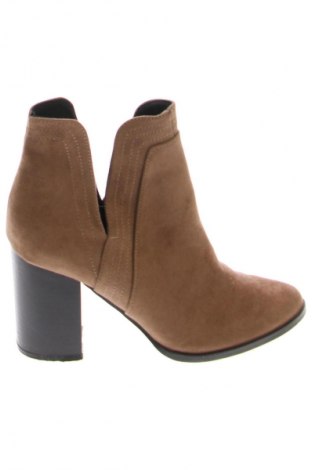 Botine de damă Even&Odd, Mărime 36, Culoare Maro, Preț 125,92 Lei