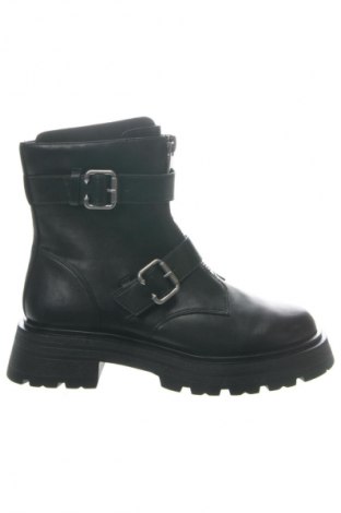 Botine de damă Tamaris, Mărime 40, Culoare Negru, Preț 388,99 Lei