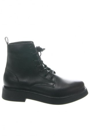 Damskie botki Tommy Hilfiger, Rozmiar 40, Kolor Czarny, Cena 744,99 zł