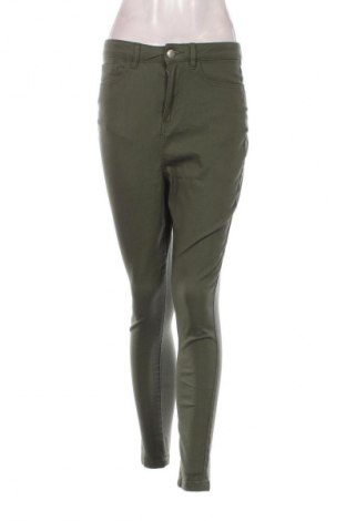Damen Jeans Beloved, Größe S, Farbe Grün, Preis € 15,00
