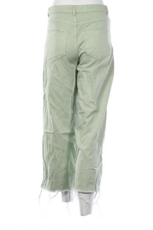 Damen Jeans Bershka, Größe M, Farbe Grün, Preis 20,99 €