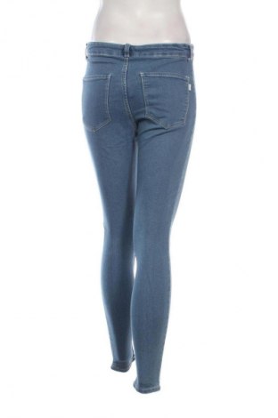 Dámske džínsy  Bershka, Veľkosť S, Farba Modrá, Cena  6,95 €