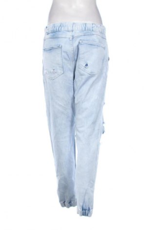 Dámské džíny  Bershka, Velikost L, Barva Modrá, Cena  367,00 Kč