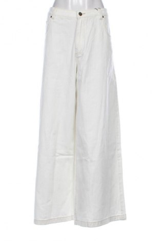 Női farmernadrág Bershka, Méret XL, Szín Fehér, Ár 10 049 Ft