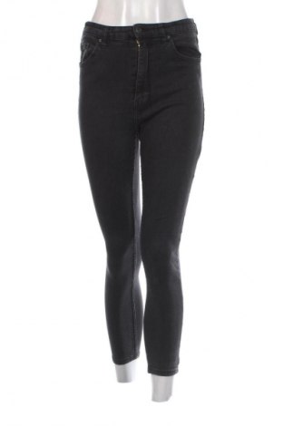 Blugi de femei Bershka, Mărime M, Culoare Negru, Preț 100,99 Lei