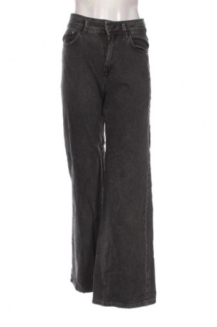 Damen Jeans Bershka, Größe S, Farbe Schwarz, Preis 14,83 €