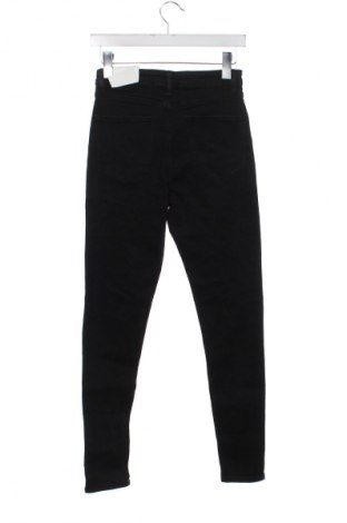Blugi de femei Bershka, Mărime S, Culoare Negru, Preț 123,47 Lei