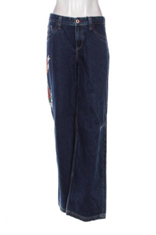 Damen Jeans Bershka, Größe M, Farbe Blau, Preis 27,70 €