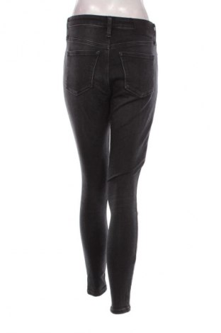 Damskie jeansy Calvin Klein Jeans, Rozmiar L, Kolor Szary, Cena 222,99 zł