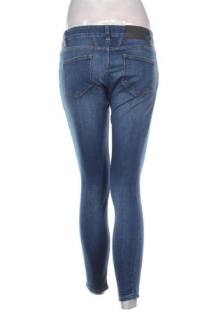 Damskie jeansy Closed, Rozmiar S, Kolor Niebieski, Cena 452,99 zł