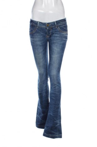 Damen Jeans Cross, Größe M, Farbe Blau, Preis € 20,97