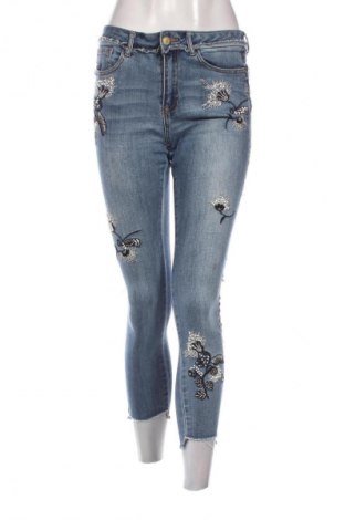 Дамски дънки Desigual, Размер S, Цвят Многоцветен, Цена 74,97 лв.