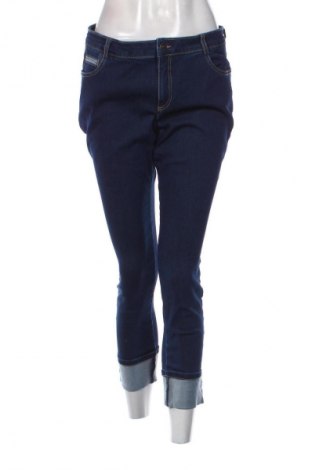 Damen Jeans Dika, Größe L, Farbe Blau, Preis € 13,99