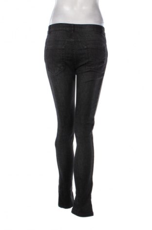 Damen Jeans Esmara, Größe M, Farbe Mehrfarbig, Preis € 15,00