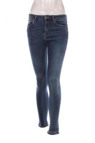 Damskie jeansy Esprit, Rozmiar M, Kolor Niebieski, Cena 134,99 zł