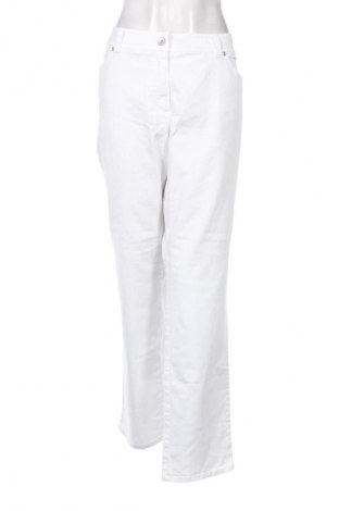 Дамски дънки Gerry Weber, Размер XXL, Цвят Бял, Цена 90,60 лв.