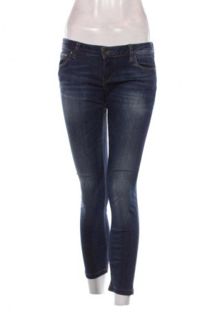 Γυναικείο Τζίν Guess, Μέγεθος M, Χρώμα Μπλέ, Τιμή 38,29 €