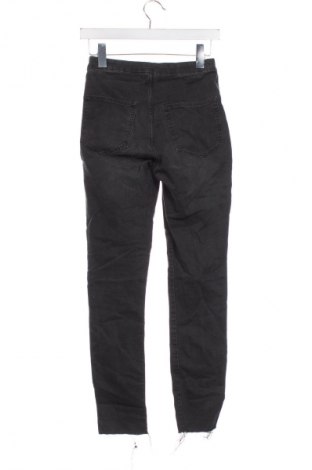 Dámske džínsy  H&M Divided, Veľkosť XS, Farba Sivá, Cena  6,95 €