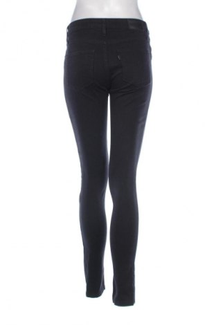 Dámske džínsy  Levi's, Veľkosť M, Farba Čierna, Cena  38,27 €