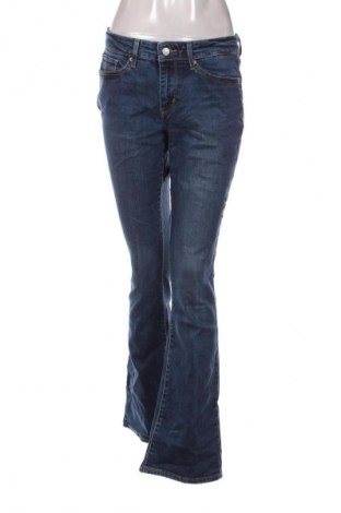 Дамски дънки Levi's, Размер XL, Цвят Син, Цена 75,99 лв.