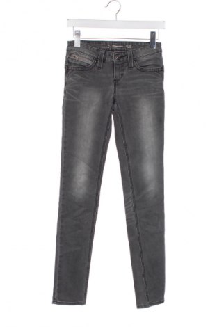 Dámske džínsy  Levi's, Veľkosť XS, Farba Sivá, Cena  43,95 €
