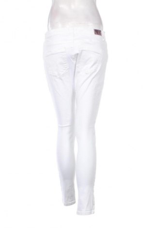 Blugi de femei ONLY, Mărime L, Culoare Alb, Preț 89,47 Lei
