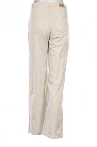 Blugi de femei ONLY, Mărime S, Culoare Ecru, Preț 89,29 Lei