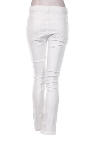 Női farmernadrág Pepe Jeans, Méret M, Szín Fehér, Ár 20 229 Ft