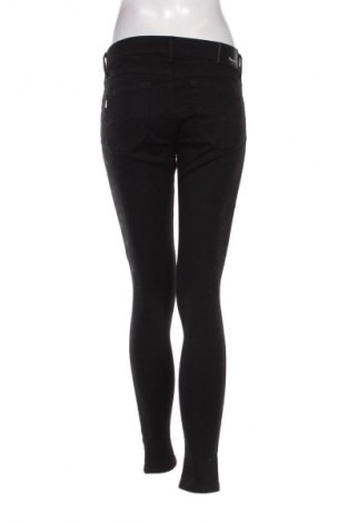 Blugi de femei Pepe Jeans, Mărime M, Culoare Negru, Preț 476,99 Lei