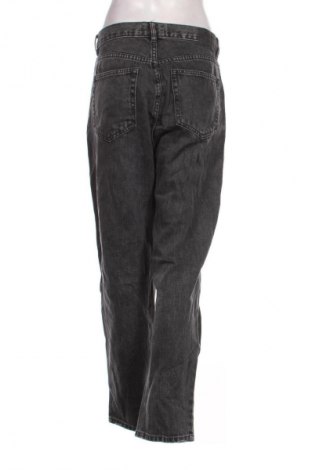 Damskie jeansy Pull&Bear, Rozmiar L, Kolor Czarny, Cena 95,99 zł
